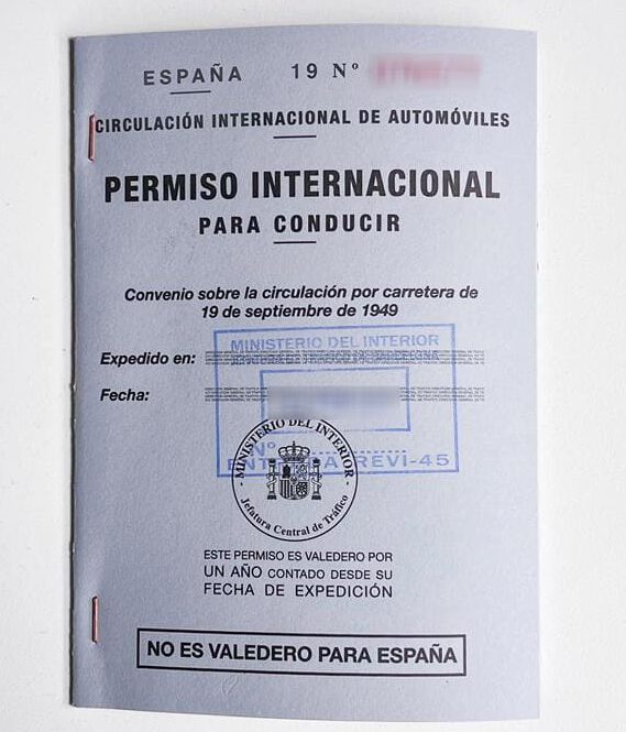 Viaja con tu carnet de conducir internacional