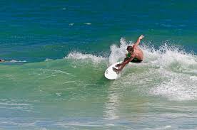 Cocoa Beach: Un paraíso para surfistas en Florida